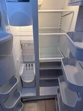 6960 Miami Gardens Dr in Hialeah, FL - Foto de edificio - Building Photo