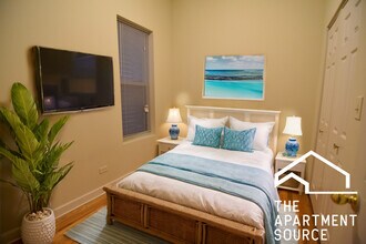 3805 W Belmont Ave in Chicago, IL - Building Photo - Building Photo