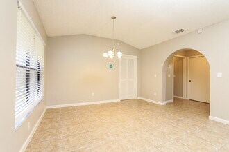 336 Alba Ln in Lake Mary, FL - Building Photo - Building Photo