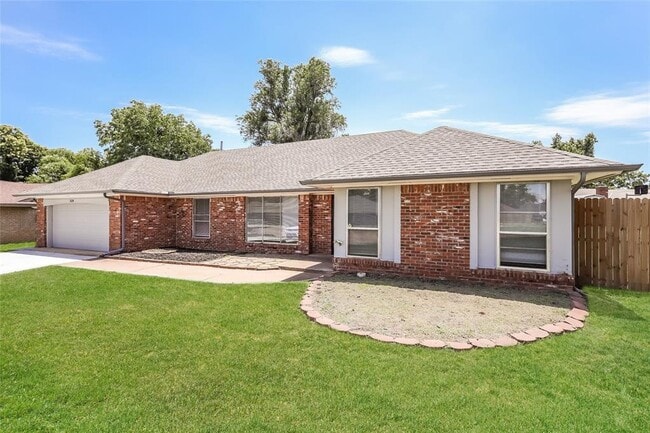 2528 NW 119th St in Oklahoma City, OK - Building Photo - Building Photo