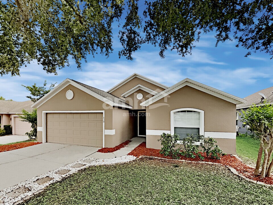 310 Anorak St in Groveland, FL - Building Photo