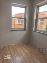 5710 Phillips Ave, Unit A6 in Pittsburgh, PA - Building Photo - Building Photo