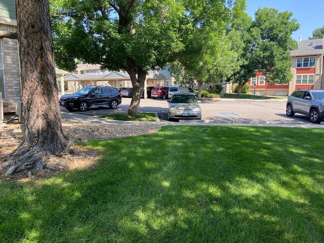 2680 E Otero Pl in Centennial, CO - Building Photo - Building Photo