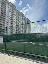 18061 Biscayne Blvd in Aventura, FL - Building Photo - Building Photo