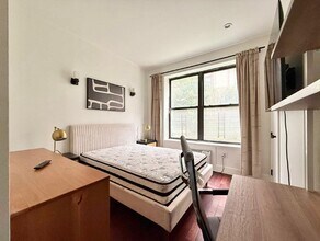 Nice room in a good neighborhood in Brooklyn, NY - Building Photo - Building Photo