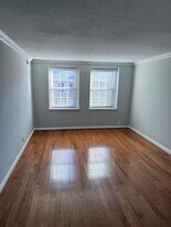 4724 29th St S, Unit B2 in Arlington, VA - Building Photo