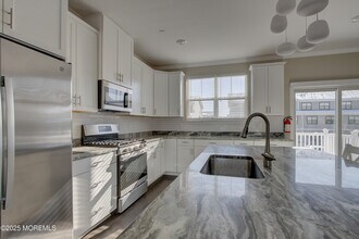 26 Mariveles Wy in Tinton Falls, NJ - Building Photo - Building Photo