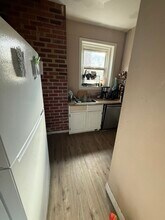 71 S Huntington Ave, Unit 3 in Boston, MA - Foto de edificio - Building Photo