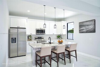 800 SW 2nd St in Cape Coral, FL - Building Photo - Building Photo
