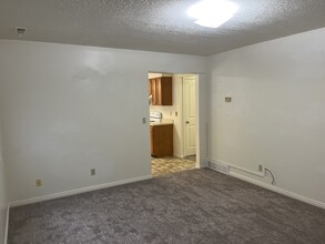 333 E 2700 N, Unit 4 in North Logan, UT - Building Photo - Building Photo