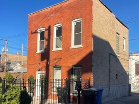 3214 W Division St in Chicago, IL - Building Photo