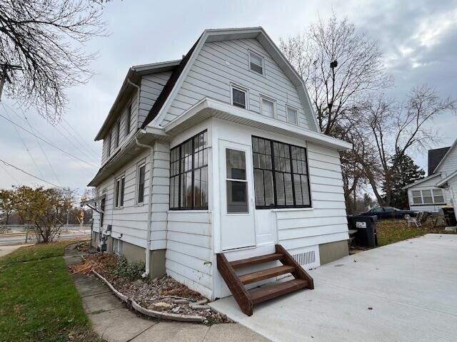 99 Robert St in Fort Atkinson, WI - Building Photo - Building Photo