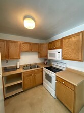 3410 SE 22nd Ave in Gainesville, FL - Foto de edificio - Building Photo