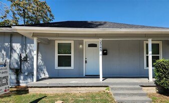 2545 Metropolitan Ave in Dallas, TX - Building Photo