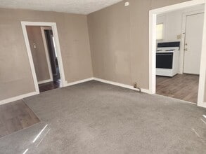 416 W 6th St in Portales, NM - Building Photo - Building Photo
