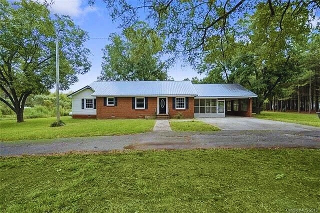 property at 2825 Old Pageland Marshville Rd