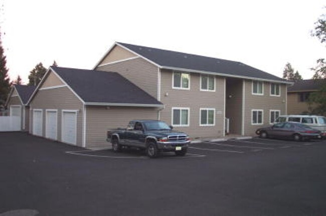property at 18810 SE River Rd
