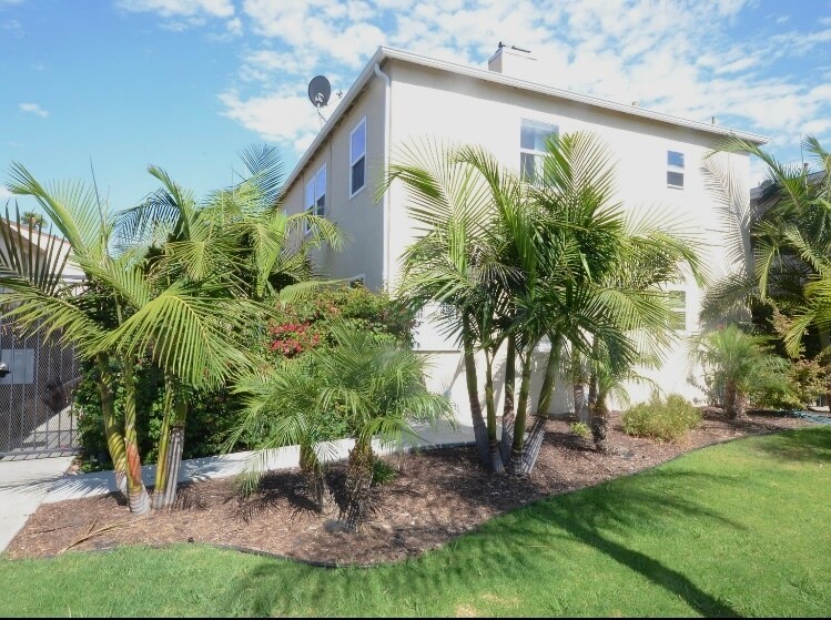 4413 1/2 Illinois St in San Diego, CA - Building Photo