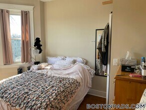 1193 Commonwealth Ave in Boston, MA - Building Photo - Building Photo