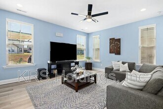 509 Rose Crk Ct in Zebulon, NC - Building Photo - Building Photo