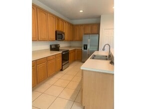 1643 Malon Bay Dr in Orlando, FL - Building Photo - Building Photo