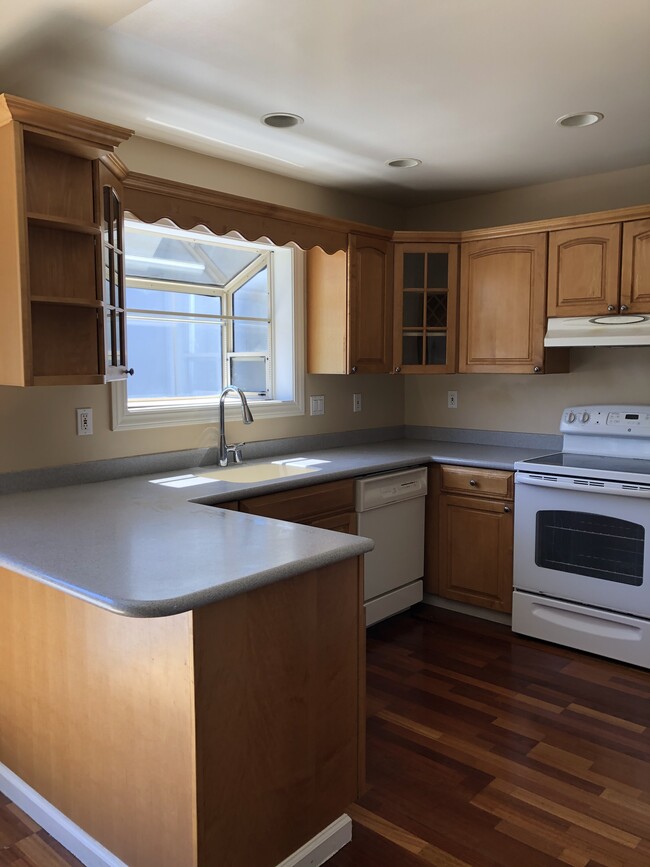 property at 3555 Northwood Dr