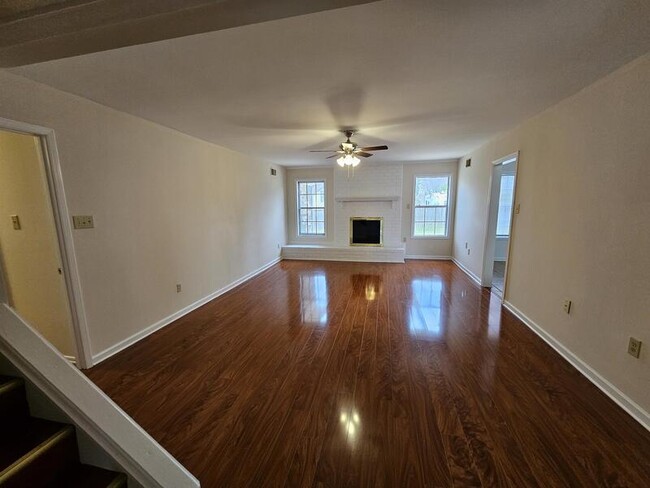 7902 Neshoba Rd in Germantown, TN - Building Photo - Building Photo