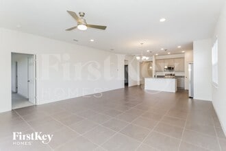 544 Crown Rose Dr, Unit 54-302 in Bartow, FL - Building Photo - Building Photo