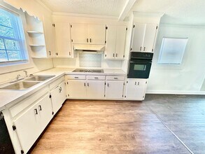 690 Robertson Rd in Rock Hill, SC - Building Photo - Building Photo