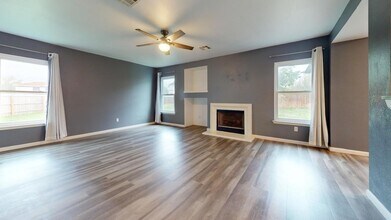 1308 Casa Blanca Cove in Round Rock, TX - Foto de edificio - Building Photo