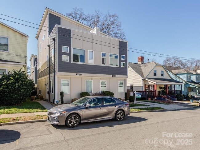 1003 Greenleaf Ave in Charlotte, NC - Building Photo - Building Photo