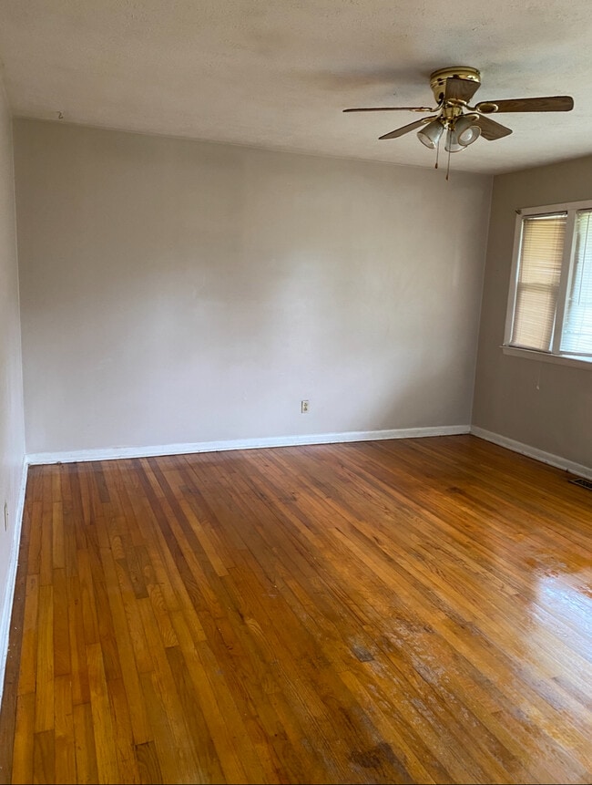 6165 Timberland Dr in Fayetteville, NC - Building Photo - Building Photo