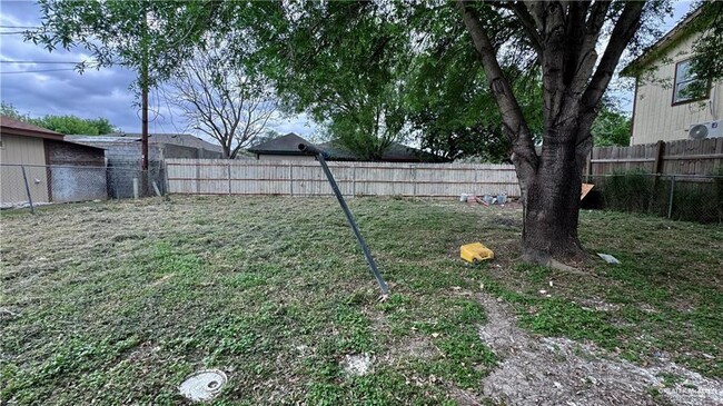 116 N Resplandor St in Mission, TX - Building Photo - Building Photo