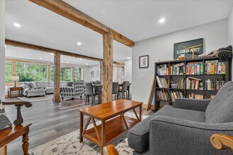 782 Woods Hill Rd in Danville, VT - Foto de edificio - Building Photo