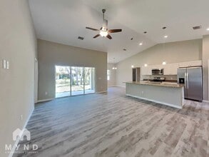 2423 Mindlin Ln in North Port, FL - Building Photo - Building Photo