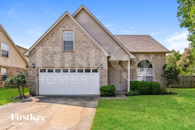 9843 White Poplar Dr