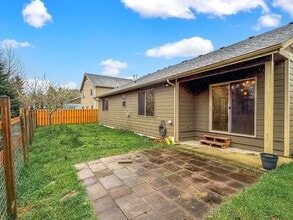 1730 Pacific Ridge Ln in Hammond, OR - Building Photo - Building Photo