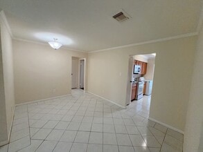 6666 Harbor Town Dr in Houston, TX - Building Photo - Building Photo