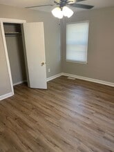 1237 Durbin Dr in Bowling Green, KY - Building Photo - Building Photo