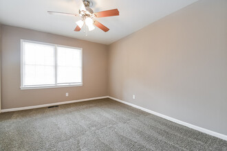 961 Garrett Dr in Birmingham, AL - Building Photo - Building Photo
