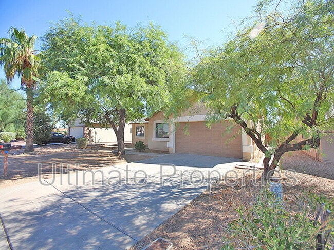4611 N 87th Ave in Phoenix, AZ - Building Photo - Building Photo