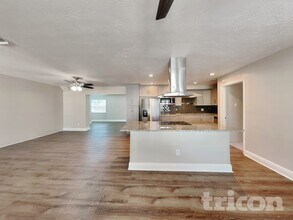 6140 30th Ave N in St. Petersburg, FL - Building Photo - Building Photo