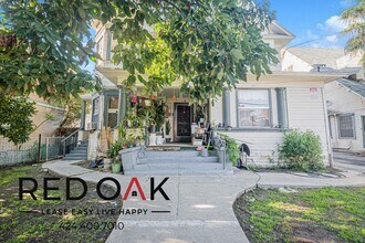 1423 S Burlington Ave in Los Angeles, CA - Foto de edificio - Building Photo