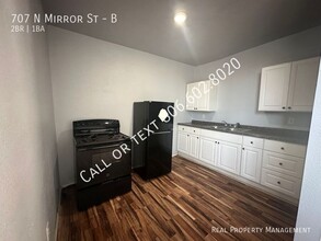 707 N Mirror St in Amarillo, TX - Building Photo - Building Photo
