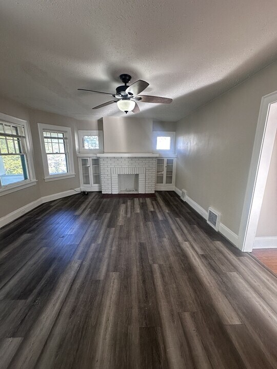 10323 Linnet Ave in Cleveland, OH - Building Photo