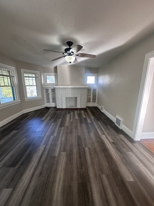 property at 10323 Linnet Ave