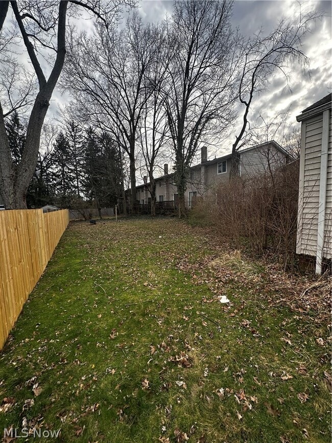 1234 Sackett Ave in Cuyahoga Falls, OH - Building Photo - Building Photo