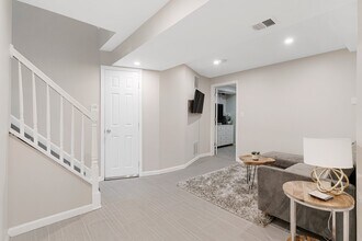 3314 7th St SE, Unit #B in Washington, DC - Building Photo - Building Photo