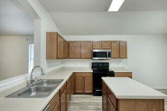 1204 Kenneys Way in Round Rock, TX - Building Photo - Building Photo