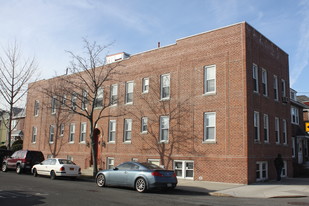 1441 Hobart Ave Apartments